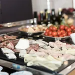 Bernardino Hotel 3*