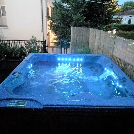 מלון Bernardino 3*